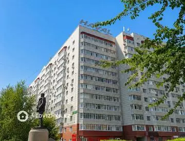 3-комнатная квартира, этаж 10 из 13, 89 м²