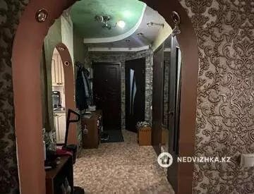 2-комнатная квартира, этаж 4 из 4, 48 м², На длительный срок