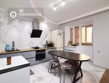 3-комнатная квартира, этаж 1 из 9, 89 м², миниатюра 8