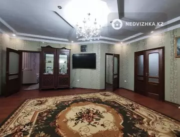 5-комнатный дом, 10 соток, 280 м², Посуточно