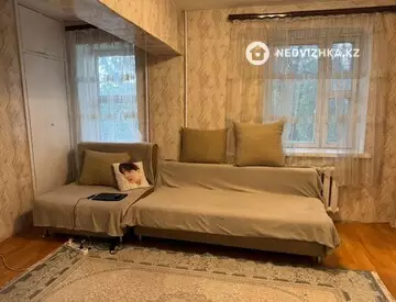 1-комнатная квартира, этаж 4 из 5, 29 м², На длительный срок