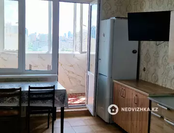 2-комнатная квартира, этаж 12 из 17, 54 м²