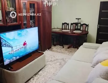 2-комнатная квартира, этаж 3 из 5, 51 м², миниатюра 10