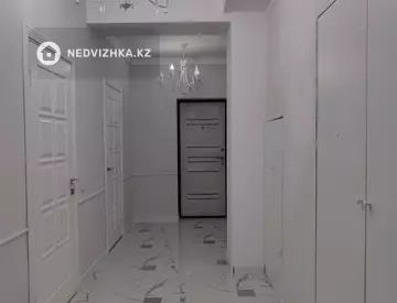 5-бөлмелі үй, 3 соттық, 200 м², 2-нобай