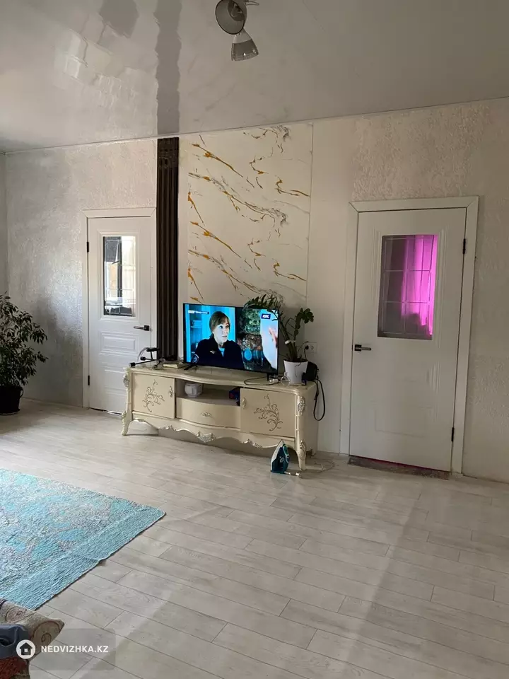 6-бөлмелі үй, 6 соттық, 120 м²