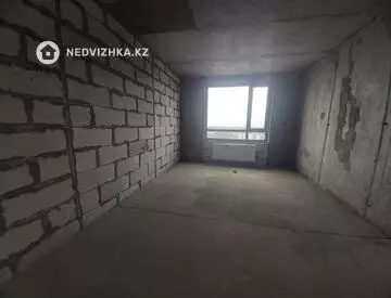 2-комнатная квартира, этаж 8 из 8, 53 м², миниатюра 2