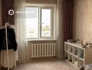 3-комнатная квартира, этаж 8 из 9, 64 м², миниатюра 10