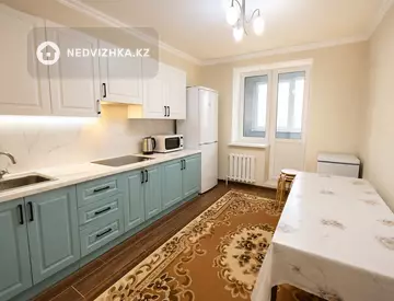 2-комнатная квартира, этаж 3 из 14, 64 м²