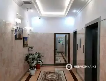 3-комнатная квартира, этаж 10 из 18, 77 м², миниатюра 11