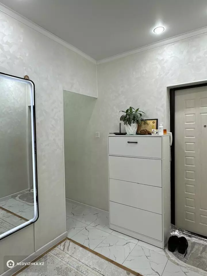 3-комнатная квартира, этаж 1 из 5, 67 м², фотография 4