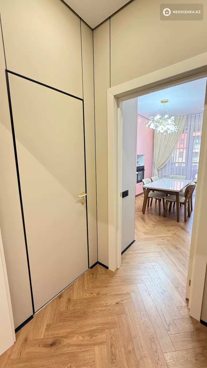4-комнатная квартира, этаж 5 из 6, 115 м², фотография 3