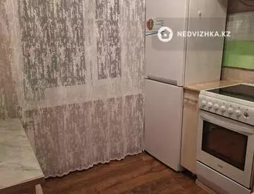 2-комнатная квартира, этаж 3 из 4, 47 м², Посуточно