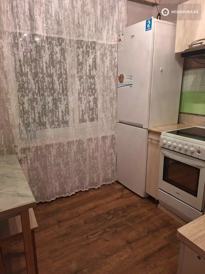2-комнатная квартира, этаж 3 из 4, 47 м², Посуточно, фотография 4