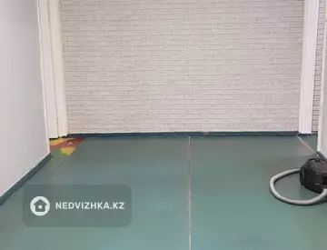 2-комнатная квартира, этаж 3 из 4, 47 м²