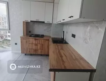 1-комнатная квартира, этаж 5 из 5, 47 м², На длительный срок