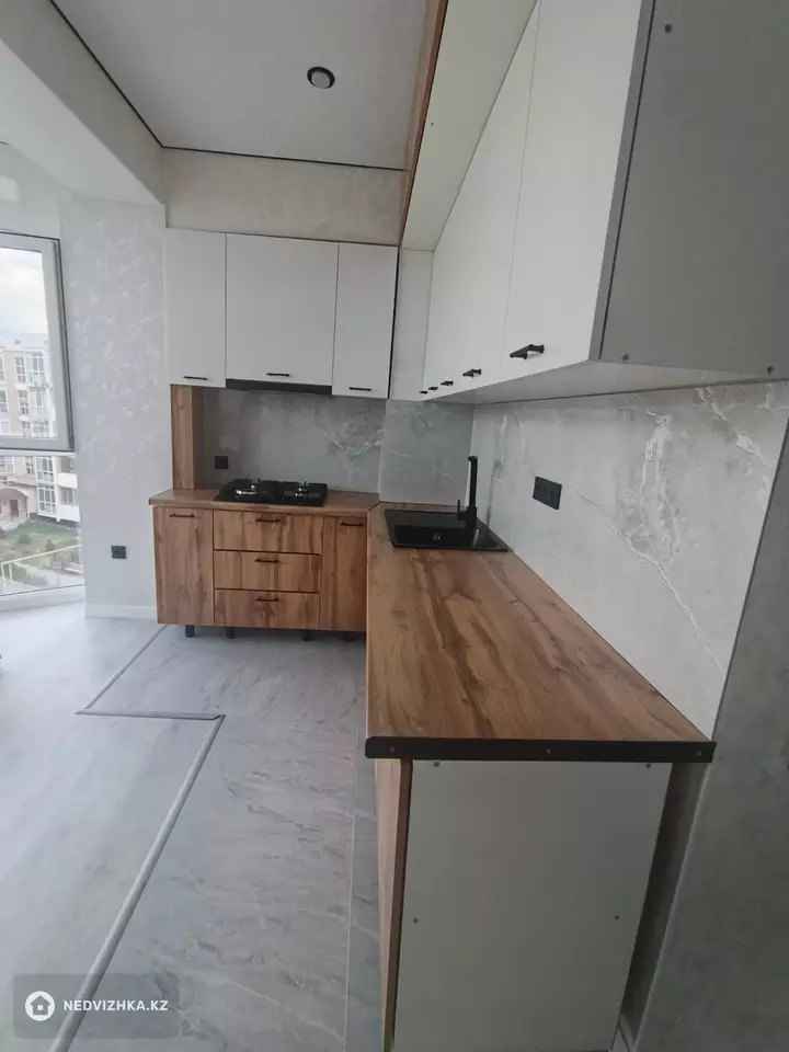 1-комнатная квартира, этаж 5 из 5, 47 м², На длительный срок, фотография 2