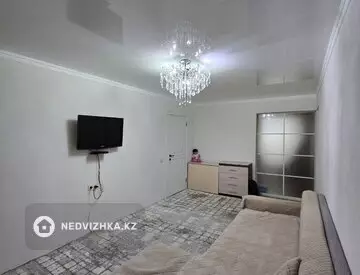 4-комнатная квартира, этаж 1 из 5, 86 м²