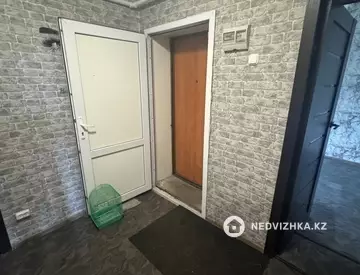 3-комнатная квартира, этаж 2 из 2, 74 м²