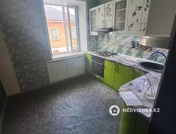 3-комнатная квартира, этаж 2 из 2, 74 м², миниатюра 12