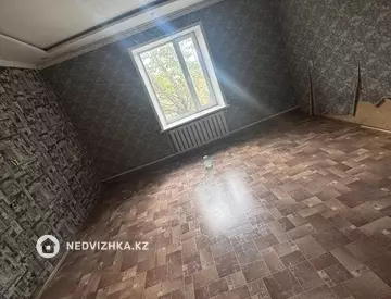 3-комнатная квартира, этаж 2 из 2, 74 м², миниатюра 6