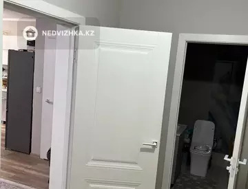 2-комнатная квартира, этаж 3 из 9, 55 м²