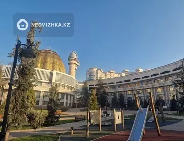 3-комнатная квартира, этаж 14 из 14, 87 м²