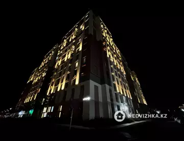 4-комнатная квартира, этаж 10 из 12, 115 м², миниатюра 4