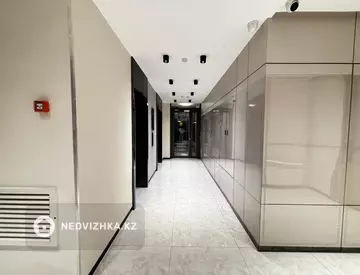 4-комнатная квартира, этаж 10 из 12, 115 м², миниатюра 6