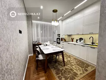 4-комнатная квартира, этаж 10 из 12, 115 м², миниатюра 12