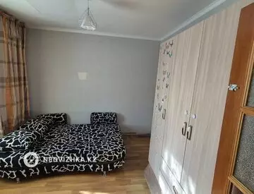 2-комнатная квартира, этаж 1 из 1, 50 м², На длительный срок