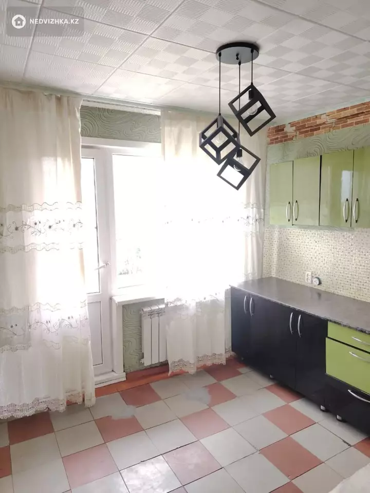 2-комнатная квартира, этаж 5 из 5, 52 м², фотография 3