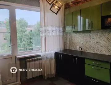 2-комнатная квартира, этаж 5 из 5, 52 м², миниатюра 4
