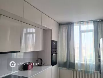 2-комнатная квартира, этаж 7 из 16, 67 м²