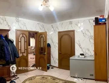 4-комнатный дом, 6 соток, 200 м²