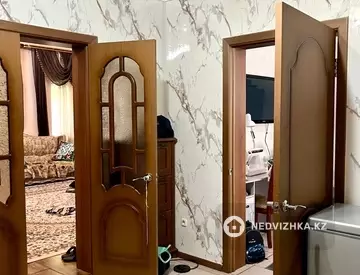 4-комнатный дом, 6 соток, 200 м²