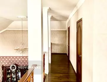 4-комнатный дом, 6 соток, 200 м², миниатюра 9