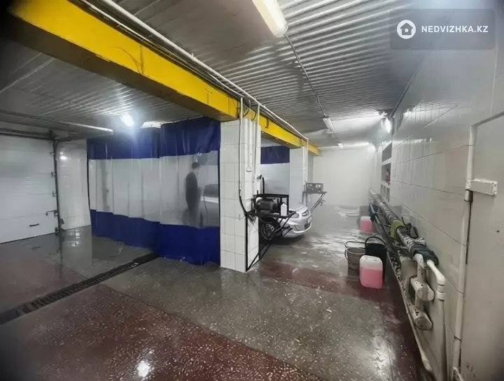 Автосервис, этаж 1 из 2, 440 м²