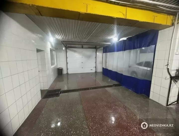 Автосервис, этаж 1 из 2, 440 м², фотография 2