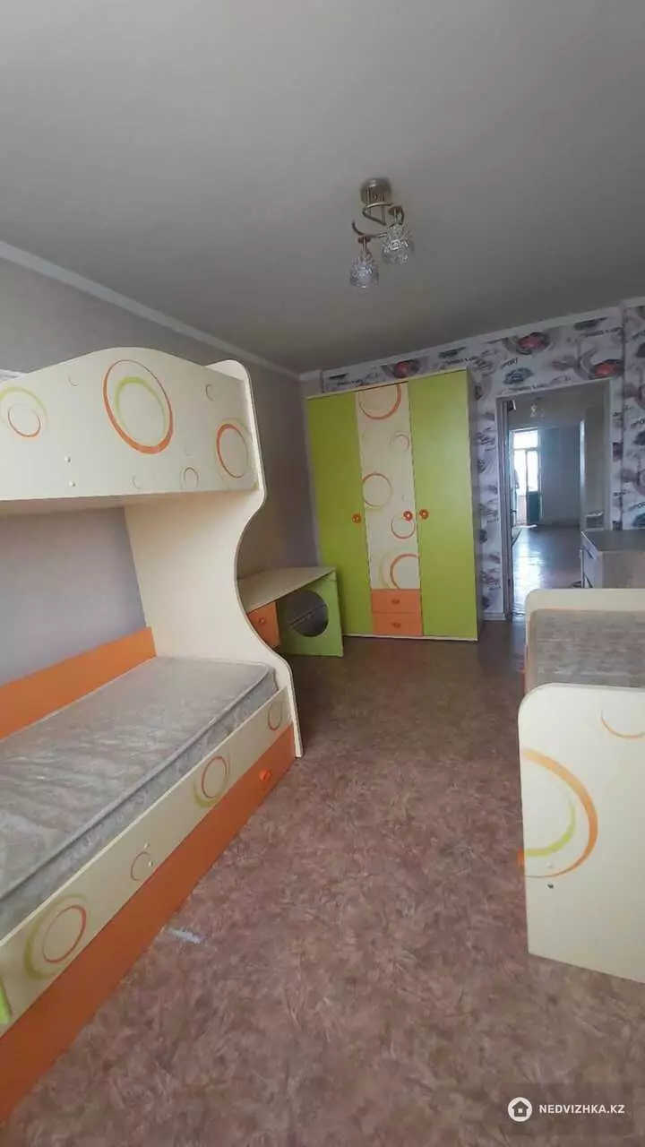 3-комнатная квартира, этаж 5 из 5, 62 м², фотография 4