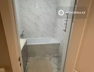 3-комнатная квартира, этаж 2 из 4, 96 м²