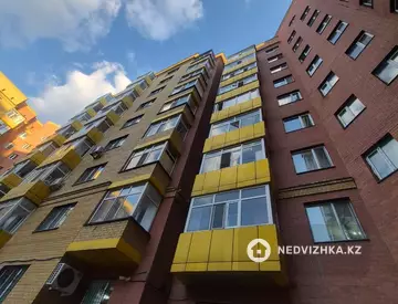 3-комнатная квартира, этаж 8 из 9, 98 м², миниатюра 2