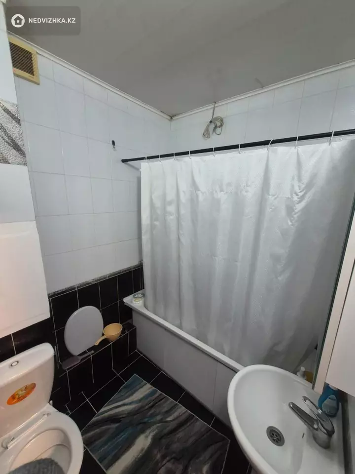 3-комнатная квартира, этаж 8 из 9, 98 м², фотография 4