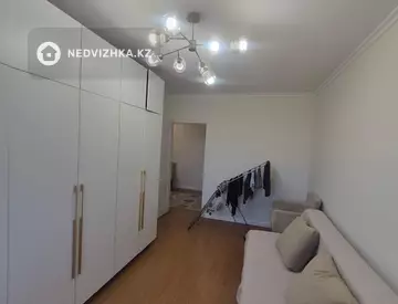 3-комнатная квартира, этаж 8 из 9, 98 м², миниатюра 6
