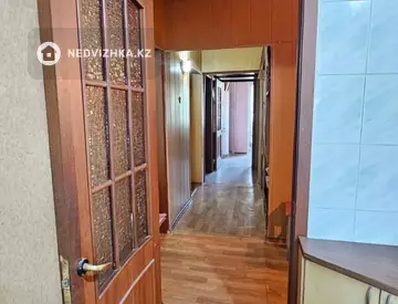 3-комнатная квартира, этаж 1 из 9, 72 м², миниатюра 8