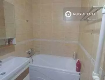 1-комнатная квартира, этаж 8 из 9, 46 м²