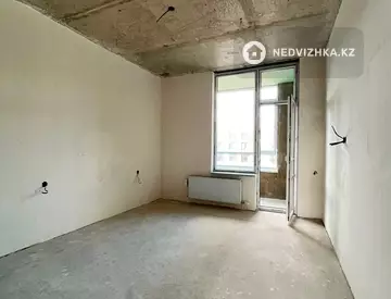3-комнатная квартира, этаж 8 из 9, 86 м², миниатюра 12