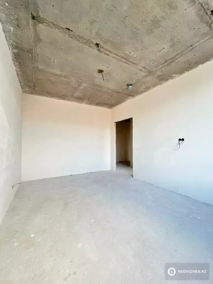 3-комнатная квартира, этаж 8 из 9, 86 м²