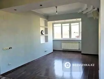 4-бөлмелі пәтер, қабат 5 барлық қабат саны 5, 100 м², На длительный срок, 6-нобай