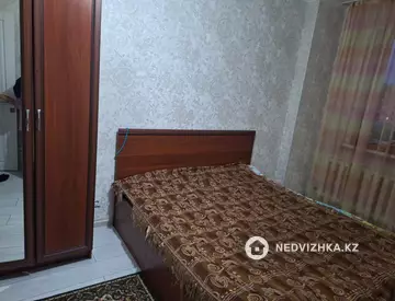 2-комнатная квартира, этаж 10 из 12, 67 м², миниатюра 1