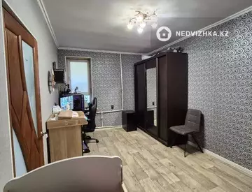 2-комнатная квартира, этаж 3 из 3, 39 м², миниатюра 11